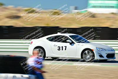 media/Dec-13-2025-Extreme Speed (Sat) [[d129ecb0b9]]/Beginner/Session 1 (Turn 2)/